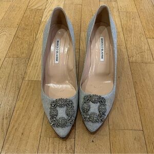 Manolo Blahnik Hangisi Heels